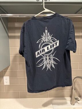 Vintage 90s Air Lift Black Graphic Tee Size L